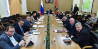 Глава Брянщины смотрит прямую линию Президента Путина - Газета Труд