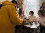 Активисты «Движения Первых» оказали адресную помощь в уборке снега Галине Ивановне Афонасенко, блокаднице Ленинграда.