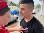 В преддверии Дня Государственного Флага России юнармейцы МБОУ‑СОШ № 4 им. В. И. Ленина приняли участие во Всероссийской акции «Цвета Родины».