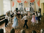 В МБДОУ – детский сад №23  Снегирек  прошёл  праздничный концерт, посвящённый «Дню воспитателя и всех дошкольных работников».